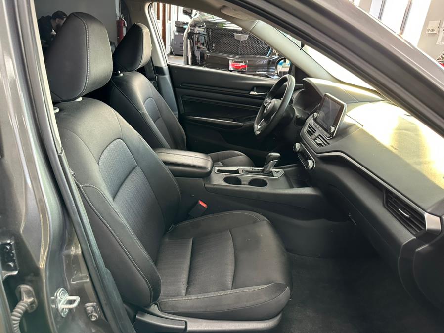 2019 Nissan Altima 2.5 S Sedan, available for sale in Inwood, New York | 5 Towns Drive. Inwood, New York 2019 Nissan Altima 2.5 S Sedan, available for sale in Inwood, New York | 5 Towns Drive. Inwood, New York
