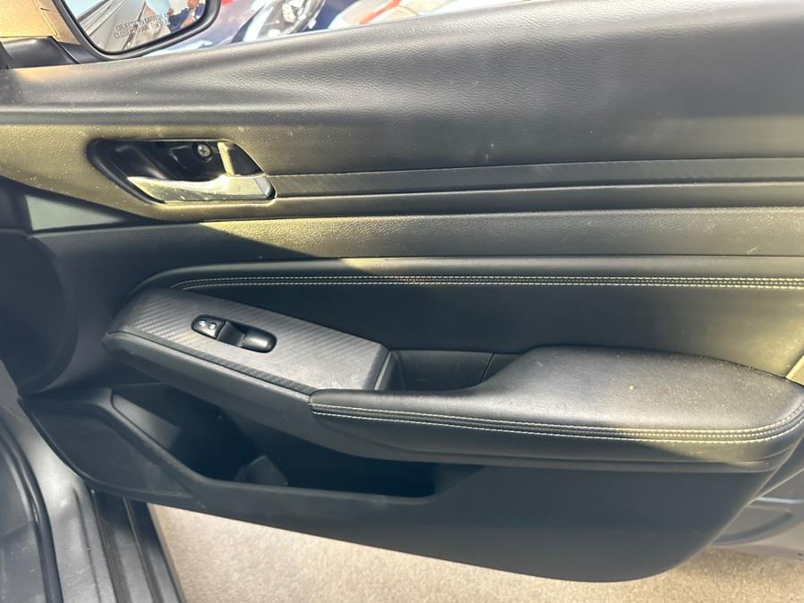 2019 Nissan Altima 2.5 S Sedan, available for sale in Inwood, New York | 5 Towns Drive. Inwood, New York 2019 Nissan Altima 2.5 S Sedan, available for sale in Inwood, New York | 5 Towns Drive. Inwood, New York