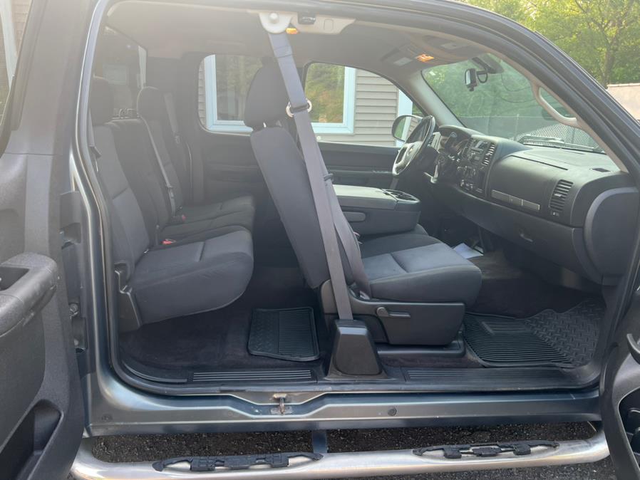 2011 Chevrolet Silverado 1500 4WD Ext Cab 143.5" LT, available for sale in Berlin, Connecticut | Main Auto of Berlin. Berlin, Connecticut 2011 Chevrolet Silverado 1500 4WD Ext Cab 143.5" LT, available for sale in Berlin, Connecticut | Main Auto of Berlin. Berlin, Connecticut