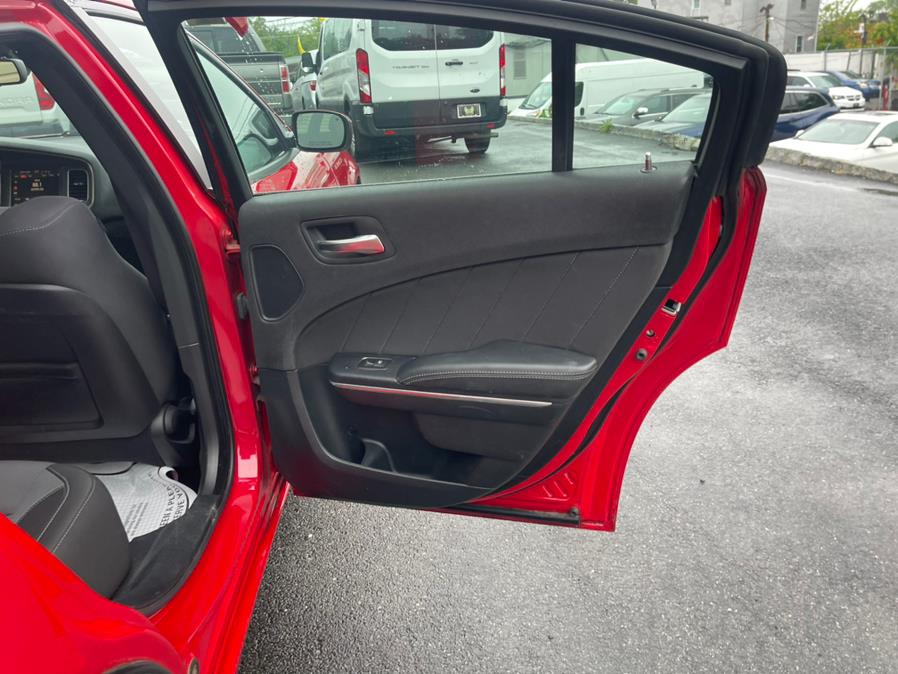 2015 Dodge Charger 4dr Sdn SXT AWD, available for sale in Irvington, New Jersey | Elis Motors Corp. Irvington, New Jersey 2015 Dodge Charger 4dr Sdn SXT AWD, available for sale in Irvington, New Jersey | Elis Motors Corp. Irvington, New Jersey
