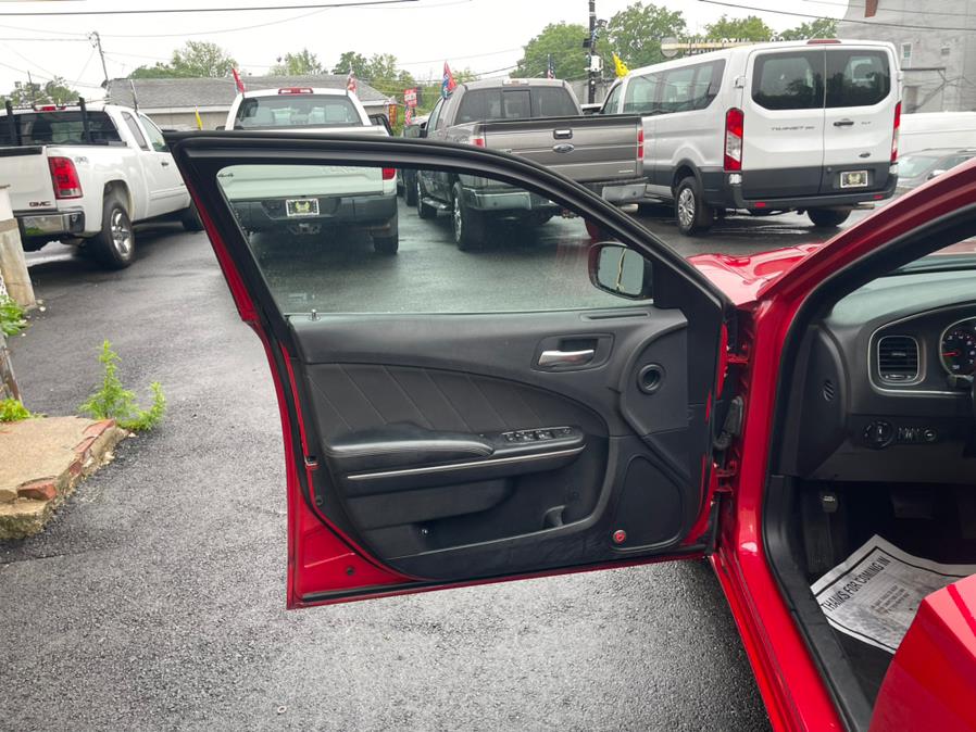 2015 Dodge Charger 4dr Sdn SXT AWD, available for sale in Irvington, New Jersey | Elis Motors Corp. Irvington, New Jersey 2015 Dodge Charger 4dr Sdn SXT AWD, available for sale in Irvington, New Jersey | Elis Motors Corp. Irvington, New Jersey
