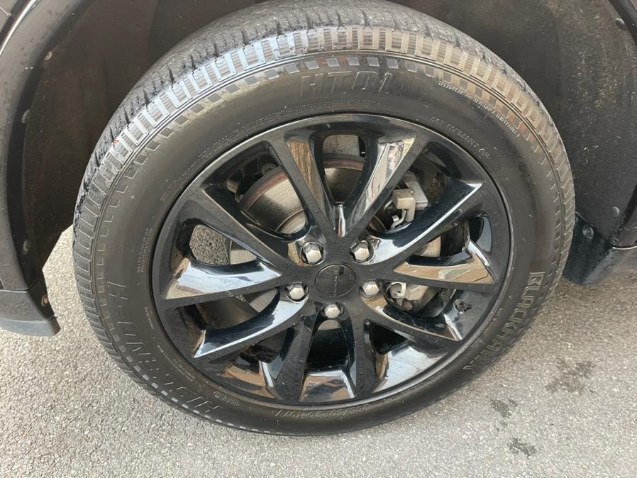 2018 Dodge Durango SXT AWD, available for sale in Irvington, New Jersey | Elis Motors Corp. Irvington, New Jersey 2018 Dodge Durango SXT AWD, available for sale in Irvington, New Jersey | Elis Motors Corp. Irvington, New Jersey