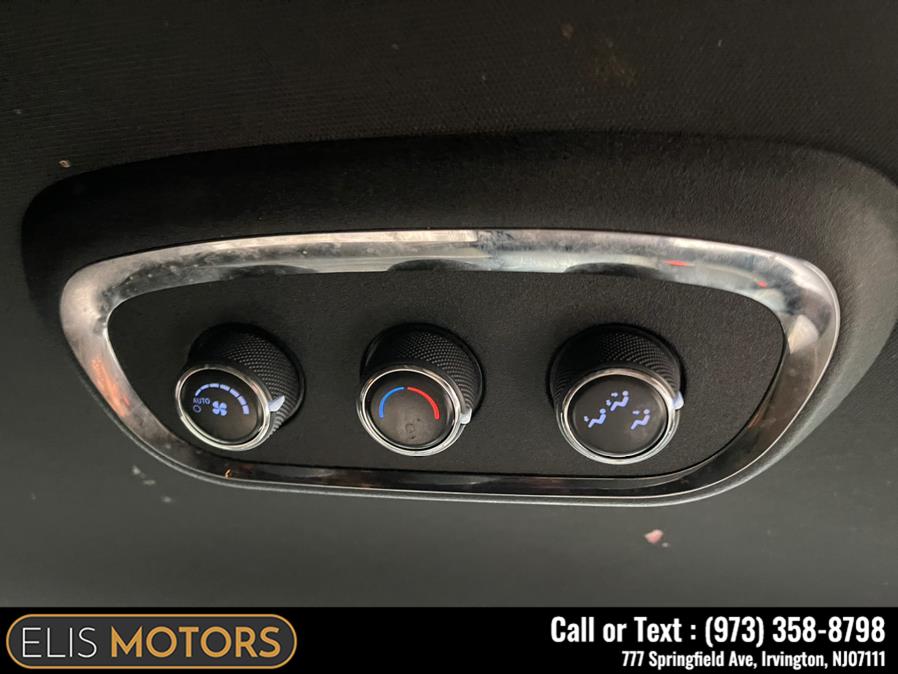 2018 Dodge Durango SXT AWD, available for sale in Irvington, New Jersey | Elis Motors Corp. Irvington, New Jersey 2018 Dodge Durango SXT AWD, available for sale in Irvington, New Jersey | Elis Motors Corp. Irvington, New Jersey