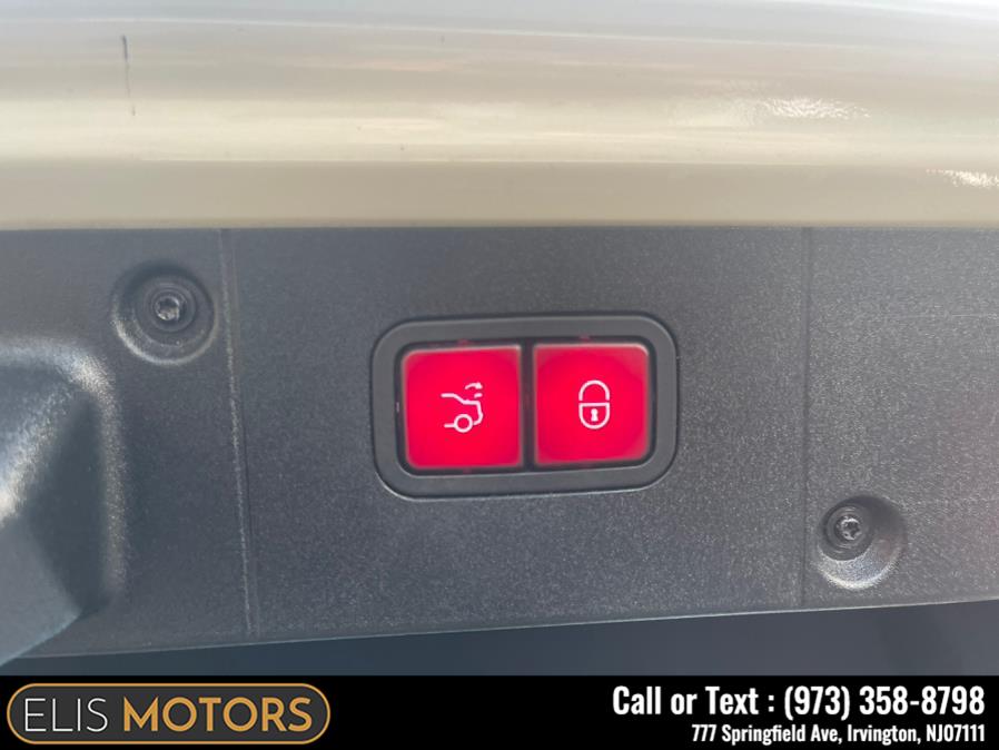 2011 Mercedes-Benz S-Class 4dr Sdn S550 4MATIC, available for sale in Irvington, New Jersey | Elis Motors Corp. Irvington, New Jersey 2011 Mercedes-Benz S-Class 4dr Sdn S550 4MATIC, available for sale in Irvington, New Jersey | Elis Motors Corp. Irvington, New Jersey