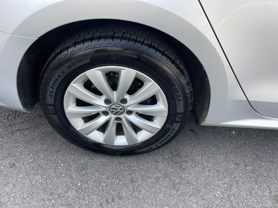 2013 Volkswagen Passat 4dr Sdn 2.5L Auto S w/Appearance PZEV *Ltd Avail*, available for sale in Irvington, New Jersey | Elis Motors Corp. Irvington, New Jersey 2013 Volkswagen Passat 4dr Sdn 2.5L Auto S w/Appearance PZEV *Ltd Avail*, available for sale in Irvington, New Jersey | Elis Motors Corp. Irvington, New Jersey