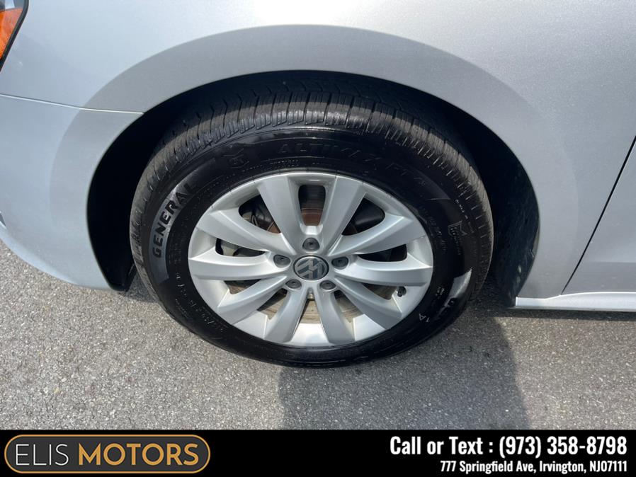 2013 Volkswagen Passat 4dr Sdn 2.5L Auto S w/Appearance PZEV *Ltd Avail*, available for sale in Irvington, New Jersey | Elis Motors Corp. Irvington, New Jersey 2013 Volkswagen Passat 4dr Sdn 2.5L Auto S w/Appearance PZEV *Ltd Avail*, available for sale in Irvington, New Jersey | Elis Motors Corp. Irvington, New Jersey