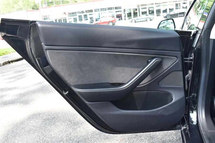 2019 Tesla Model 3 Standard Range Plus 4dr Fastback, available for sale in Great Neck, New York | Camy Cars. Great Neck, New York 2019 Tesla Model 3 Standard Range Plus 4dr Fastback, available for sale in Great Neck, New York | Camy Cars. Great Neck, New York