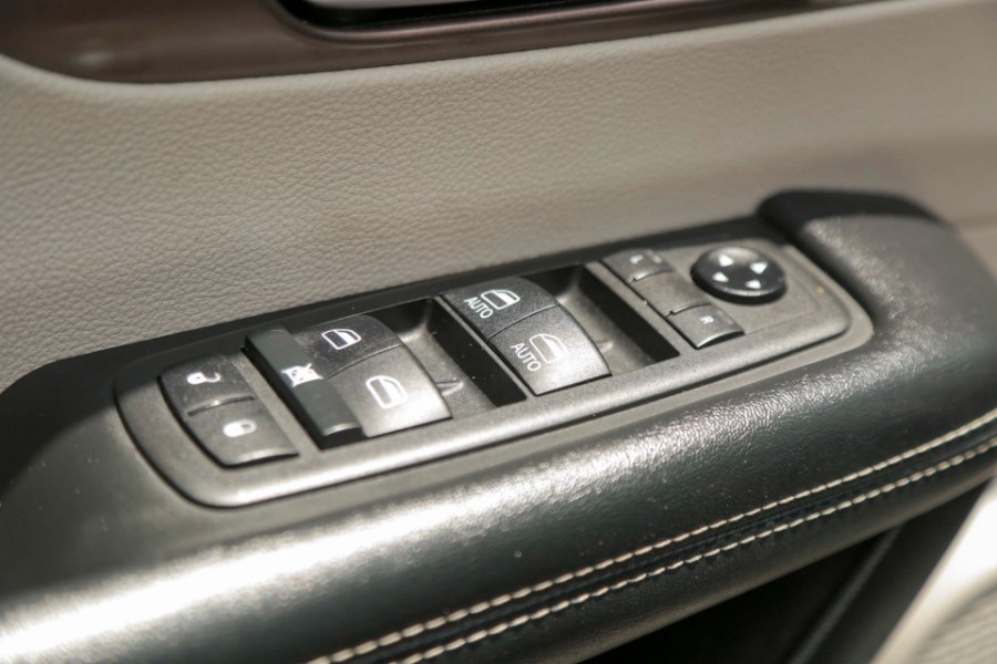2021 Chrysler Voyager LXI FWD, available for sale in Miami, Florida | 26 Motors Miami. Miami, Florida 2021 Chrysler Voyager LXI FWD, available for sale in Miami, Florida | 26 Motors Miami. Miami, Florida