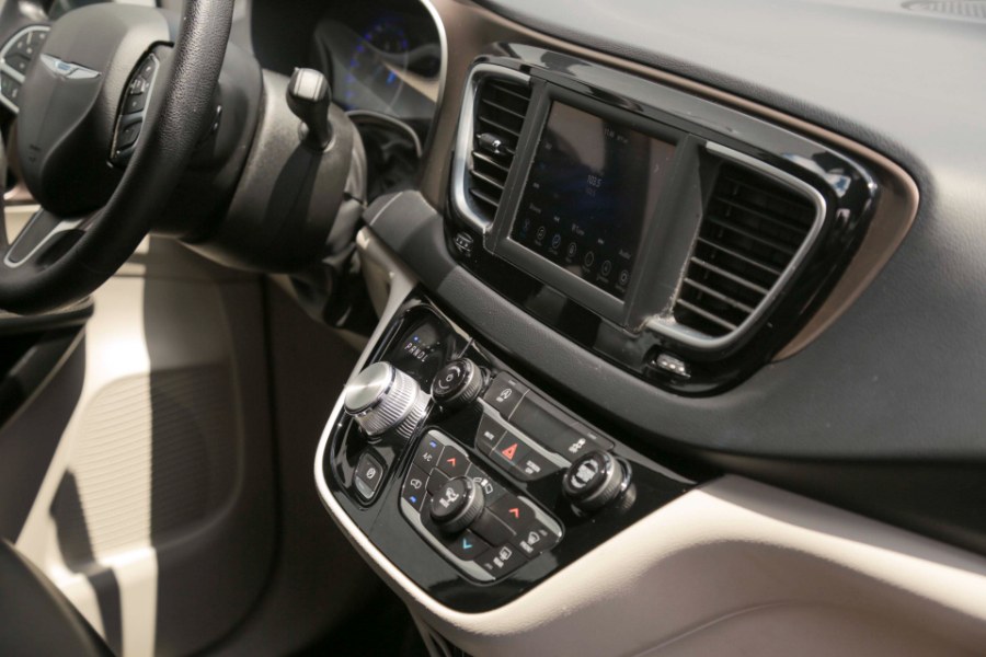 2021 Chrysler Voyager LXI FWD, available for sale in Miami, Florida | 26 Motors Miami. Miami, Florida 2021 Chrysler Voyager LXI FWD, available for sale in Miami, Florida | 26 Motors Miami. Miami, Florida