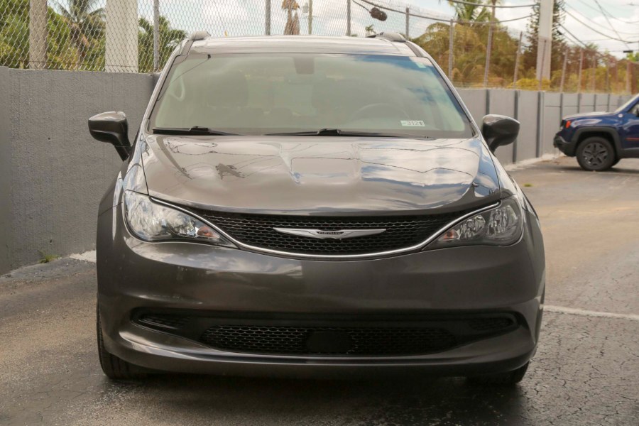 2021 Chrysler Voyager LXI FWD, available for sale in Miami, Florida | 26 Motors Miami. Miami, Florida 2021 Chrysler Voyager LXI FWD, available for sale in Miami, Florida | 26 Motors Miami. Miami, Florida