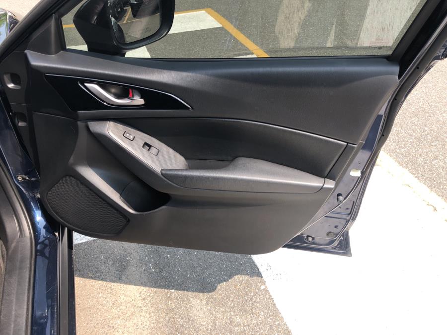 2014 Mazda Mazda3 4dr Sdn Auto i Touring, available for sale in Waterbury, Connecticut | National Auto Brokers, Inc.. Waterbury, Connecticut 2014 Mazda Mazda3 4dr Sdn Auto i Touring, available for sale in Waterbury, Connecticut | National Auto Brokers, Inc.. Waterbury, Connecticut