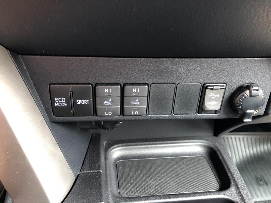 2016 Toyota RAV4 AWD 4dr Limited, available for sale in Waterbury, Connecticut | National Auto Brokers, Inc.. Waterbury, Connecticut 2016 Toyota RAV4 AWD 4dr Limited, available for sale in Waterbury, Connecticut | National Auto Brokers, Inc.. Waterbury, Connecticut
