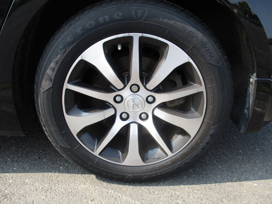 2016 Acura TLX 4dr Sdn, available for sale in New Britain, Connecticut | Universal Motors LLC. New Britain, Connecticut 2016 Acura TLX 4dr Sdn, available for sale in New Britain, Connecticut | Universal Motors LLC. New Britain, Connecticut