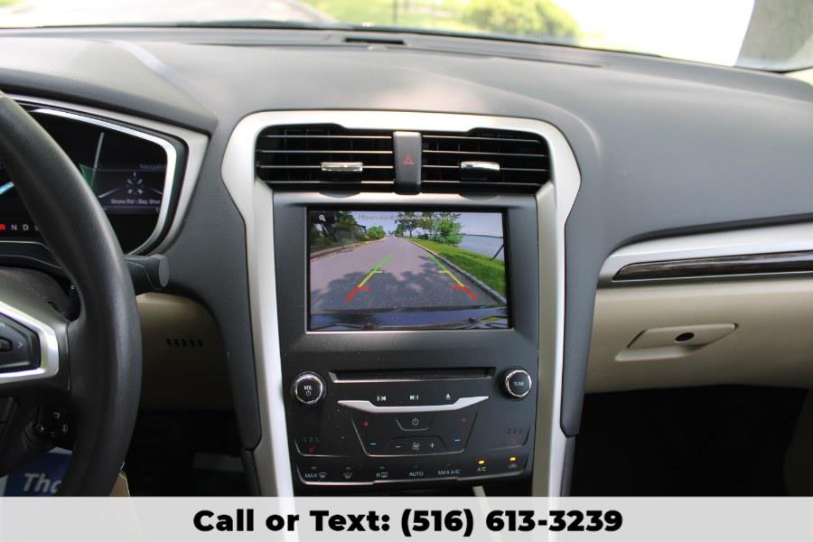 2015 Ford Fusion SE FWD, available for sale in Great Neck, New York | Great Neck Car Buyers & Sellers. Great Neck, New York 2015 Ford Fusion SE FWD, available for sale in Great Neck, New York | Great Neck Car Buyers & Sellers. Great Neck, New York