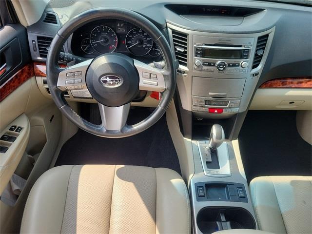 2011 Subaru Outback 2.5i, available for sale in Stratford, Connecticut | Wiz Leasing Inc. Stratford, Connecticut 2011 Subaru Outback 2.5i, available for sale in Stratford, Connecticut | Wiz Leasing Inc. Stratford, Connecticut