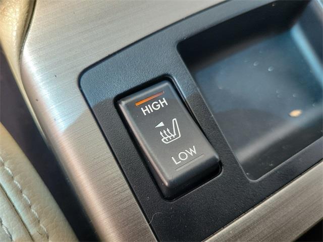 2011 Subaru Outback 2.5i, available for sale in Stratford, Connecticut | Wiz Leasing Inc. Stratford, Connecticut 2011 Subaru Outback 2.5i, available for sale in Stratford, Connecticut | Wiz Leasing Inc. Stratford, Connecticut