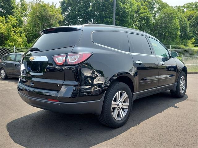 2017 Chevrolet Traverse LT, available for sale in Stratford, Connecticut | Wiz Leasing Inc. Stratford, Connecticut 2017 Chevrolet Traverse LT, available for sale in Stratford, Connecticut | Wiz Leasing Inc. Stratford, Connecticut