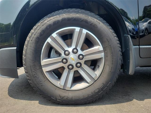 2017 Chevrolet Traverse LT, available for sale in Stratford, Connecticut | Wiz Leasing Inc. Stratford, Connecticut 2017 Chevrolet Traverse LT, available for sale in Stratford, Connecticut | Wiz Leasing Inc. Stratford, Connecticut