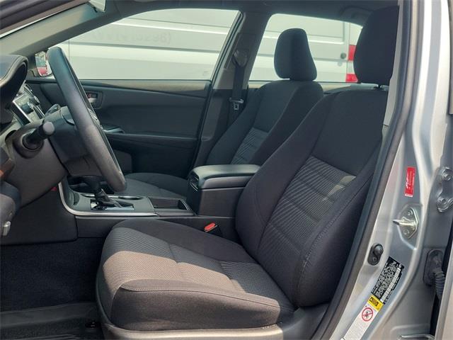 2016 Toyota Camry LE, available for sale in Stratford, Connecticut | Wiz Leasing Inc. Stratford, Connecticut 2016 Toyota Camry LE, available for sale in Stratford, Connecticut | Wiz Leasing Inc. Stratford, Connecticut