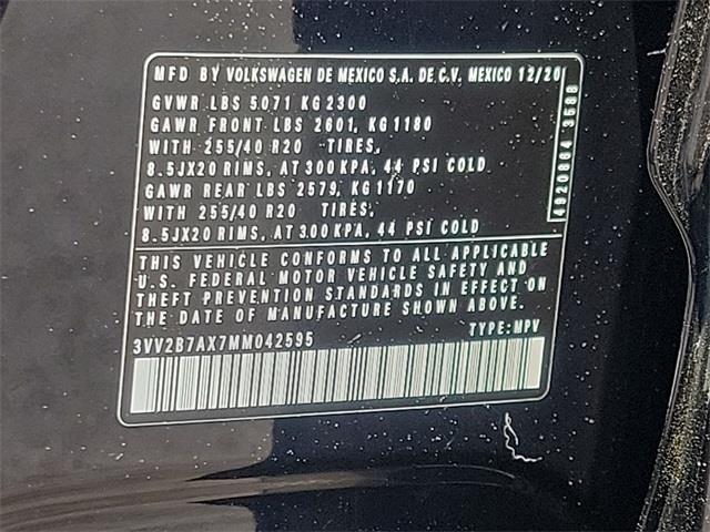 2021 Volkswagen Tiguan 2.0T SE R-Line Black, available for sale in Stratford, Connecticut | Wiz Leasing Inc. Stratford, Connecticut 2021 Volkswagen Tiguan 2.0T SE R-Line Black, available for sale in Stratford, Connecticut | Wiz Leasing Inc. Stratford, Connecticut