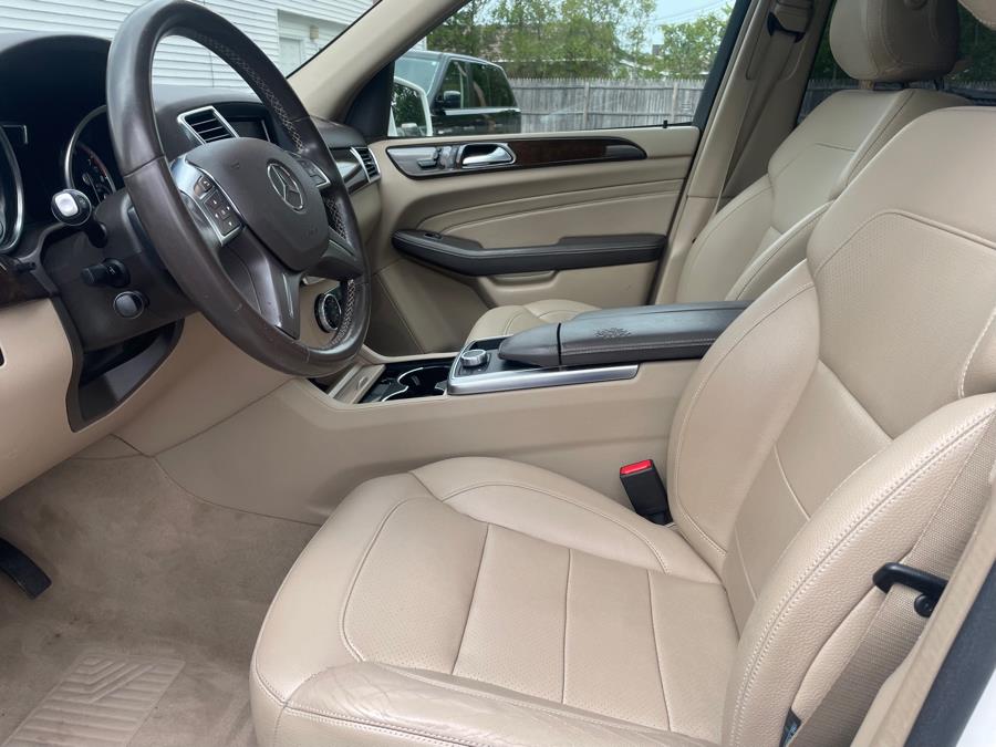 2015 Mercedes-Benz M-Class 4MATIC 4dr ML 350, available for sale in Agawam, Massachusetts | Malkoon Motors. Agawam, Massachusetts 2015 Mercedes-Benz M-Class 4MATIC 4dr ML 350, available for sale in Agawam, Massachusetts | Malkoon Motors. Agawam, Massachusetts