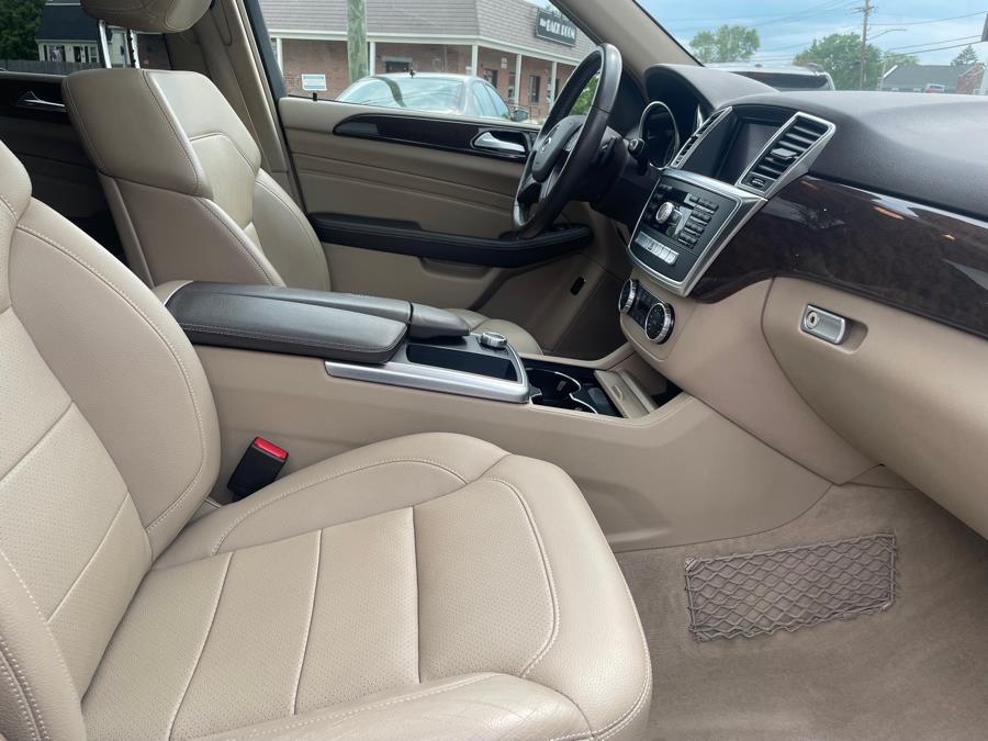 2015 Mercedes-Benz M-Class 4MATIC 4dr ML 350, available for sale in Agawam, Massachusetts | Malkoon Motors. Agawam, Massachusetts 2015 Mercedes-Benz M-Class 4MATIC 4dr ML 350, available for sale in Agawam, Massachusetts | Malkoon Motors. Agawam, Massachusetts
