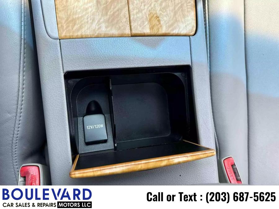 2007 Toyota Camry XLE Sedan 4D, available for sale in New Haven, Connecticut | Boulevard Motors LLC. New Haven, Connecticut 2007 Toyota Camry XLE Sedan 4D, available for sale in New Haven, Connecticut | Boulevard Motors LLC. New Haven, Connecticut
