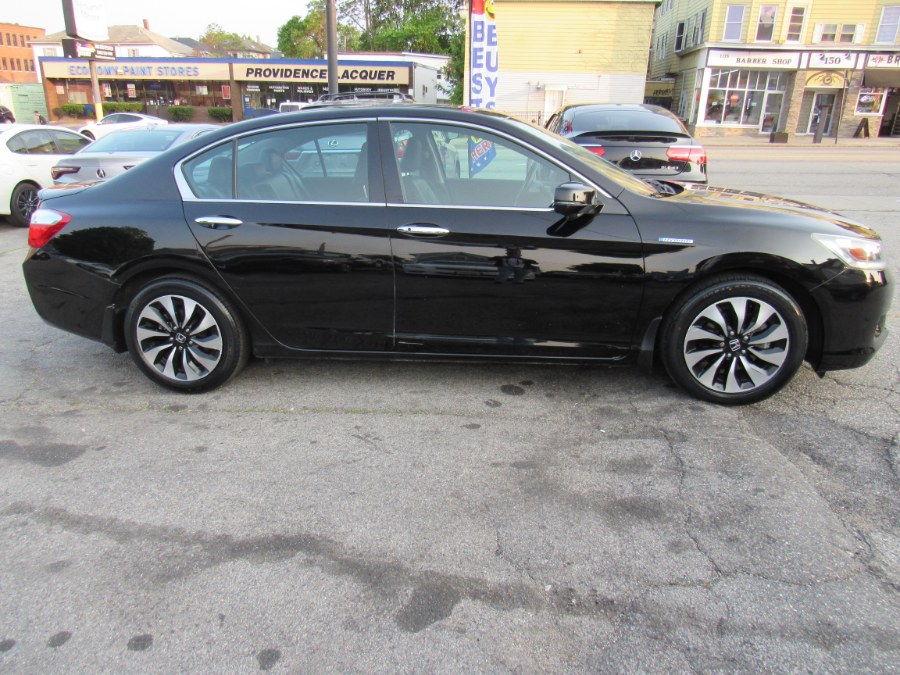 2014 Honda Accord Hybrid EX-L, available for sale in Worcester, Massachusetts | Hilario's Auto Sales Inc.. Worcester, Massachusetts 2014 Honda Accord Hybrid EX-L, available for sale in Worcester, Massachusetts | Hilario's Auto Sales Inc.. Worcester, Massachusetts