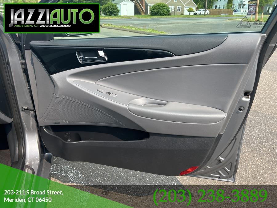2013 Hyundai Sonata 4dr Sdn 2.4L Auto Limited PZEV, available for sale in Meriden, Connecticut | Jazzi Auto Sales LLC. Meriden, Connecticut 2013 Hyundai Sonata 4dr Sdn 2.4L Auto Limited PZEV, available for sale in Meriden, Connecticut | Jazzi Auto Sales LLC. Meriden, Connecticut