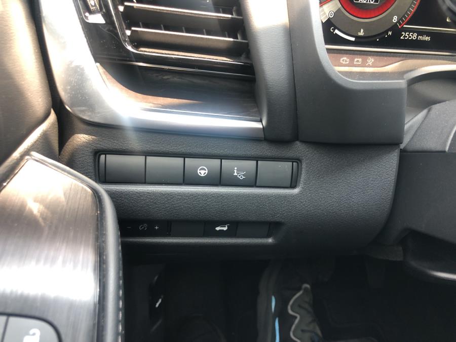 2022 Nissan Rogue AWD Platinum, available for sale in Franklin Square, New York | Signature Auto Sales. Franklin Square, New York 2022 Nissan Rogue AWD Platinum, available for sale in Franklin Square, New York | Signature Auto Sales. Franklin Square, New York