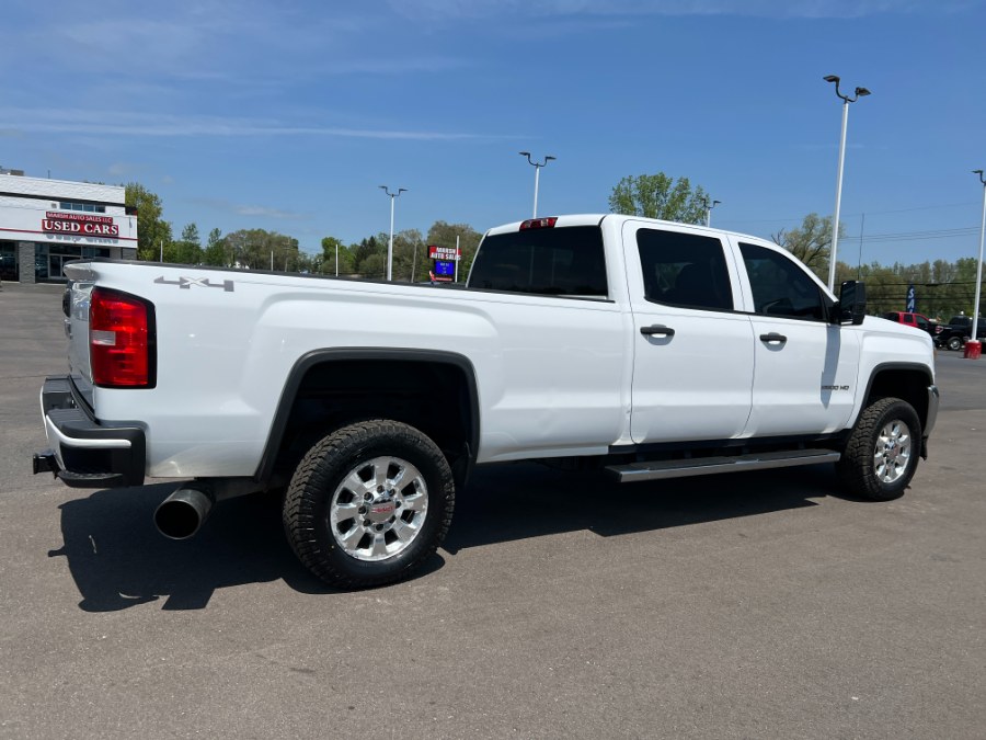 2015 GMC Sierra 2500HD 4WD Crew Cab 167.7", available for sale in Ortonville, Michigan | Marsh Auto Sales LLC. Ortonville, Michigan 2015 GMC Sierra 2500HD 4WD Crew Cab 167.7", available for sale in Ortonville, Michigan | Marsh Auto Sales LLC. Ortonville, Michigan
