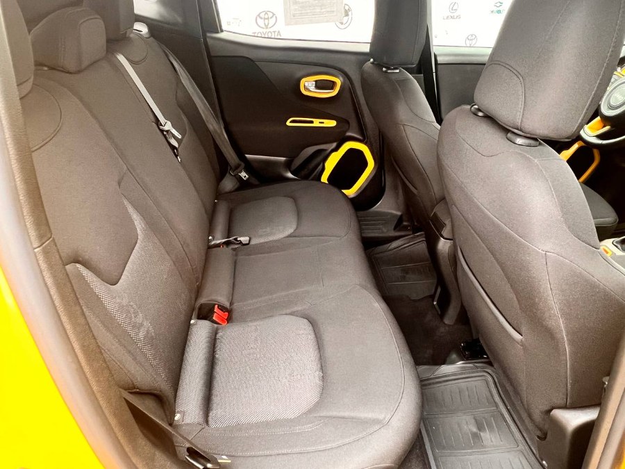 2015 Jeep Renegade FWD 4dr Latitude, available for sale in Santa Ana, California | Auto Max Of Santa Ana. Santa Ana, California 2015 Jeep Renegade FWD 4dr Latitude, available for sale in Santa Ana, California | Auto Max Of Santa Ana. Santa Ana, California