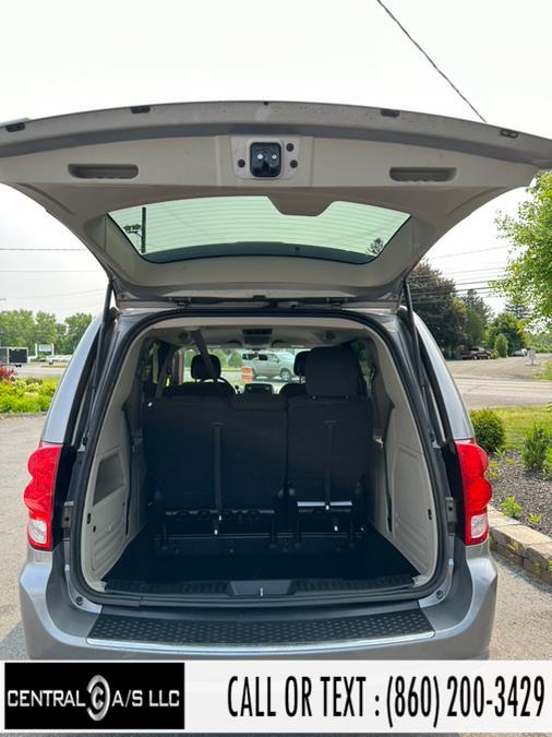 2016 Dodge Grand Caravan 4dr Wgn SE, available for sale in East Windsor, Connecticut | Central A/S LLC. East Windsor, Connecticut 2016 Dodge Grand Caravan 4dr Wgn SE, available for sale in East Windsor, Connecticut | Central A/S LLC. East Windsor, Connecticut
