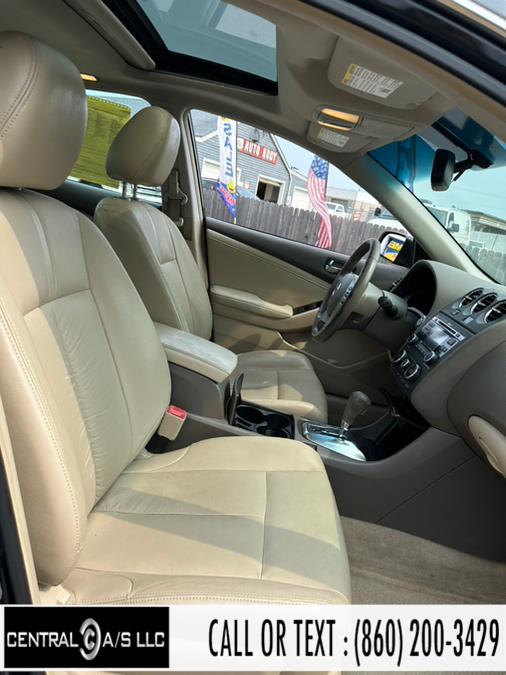2010 Nissan Altima 4dr Sdn V6 CVT 3.5 SR, available for sale in East Windsor, Connecticut | Central A/S LLC. East Windsor, Connecticut 2010 Nissan Altima 4dr Sdn V6 CVT 3.5 SR, available for sale in East Windsor, Connecticut | Central A/S LLC. East Windsor, Connecticut