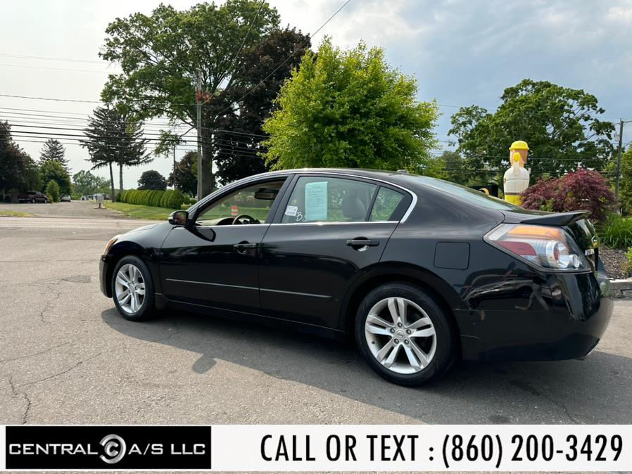 2010 Nissan Altima 4dr Sdn V6 CVT 3.5 SR, available for sale in East Windsor, Connecticut | Central A/S LLC. East Windsor, Connecticut 2010 Nissan Altima 4dr Sdn V6 CVT 3.5 SR, available for sale in East Windsor, Connecticut | Central A/S LLC. East Windsor, Connecticut