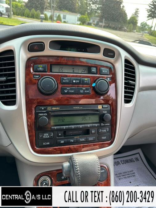2005 Toyota Highlander 4dr V6 4WD w/3rd Row, available for sale in East Windsor, Connecticut | Central A/S LLC. East Windsor, Connecticut 2005 Toyota Highlander 4dr V6 4WD w/3rd Row, available for sale in East Windsor, Connecticut | Central A/S LLC. East Windsor, Connecticut