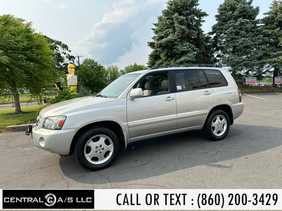 2005 Toyota Highlander 4dr V6 4WD w/3rd Row, available for sale in East Windsor, Connecticut | Central A/S LLC. East Windsor, Connecticut 2005 Toyota Highlander 4dr V6 4WD w/3rd Row, available for sale in East Windsor, Connecticut | Central A/S LLC. East Windsor, Connecticut