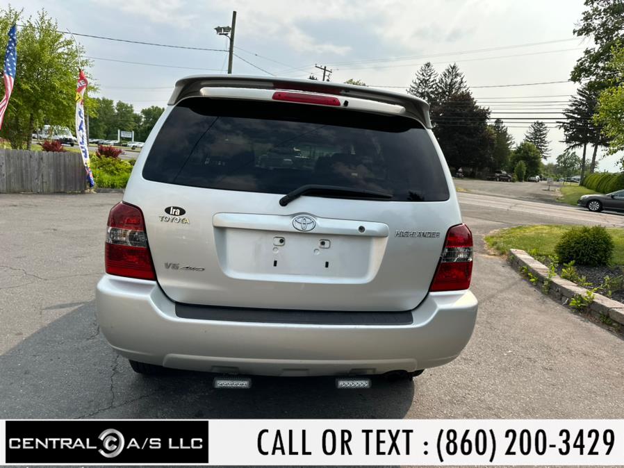 2005 Toyota Highlander 4dr V6 4WD w/3rd Row, available for sale in East Windsor, Connecticut | Central A/S LLC. East Windsor, Connecticut 2005 Toyota Highlander 4dr V6 4WD w/3rd Row, available for sale in East Windsor, Connecticut | Central A/S LLC. East Windsor, Connecticut