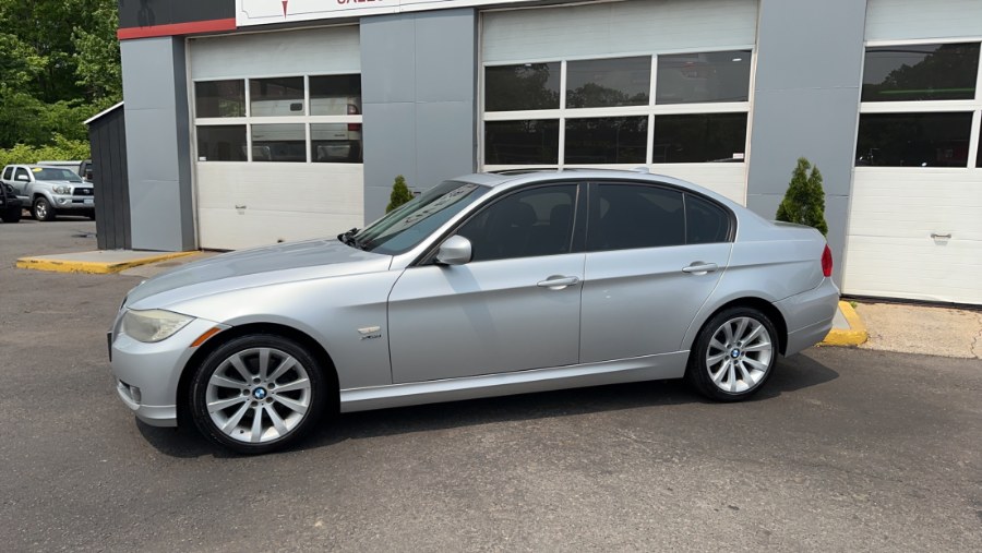 2011 BMW 3 Series 4dr Sdn 328i xDrive AWD SULEV, available for sale in Waterbury, Connecticut | West End Automotive Center. Waterbury, Connecticut 2011 BMW 3 Series 4dr Sdn 328i xDrive AWD SULEV, available for sale in Waterbury, Connecticut | West End Automotive Center. Waterbury, Connecticut