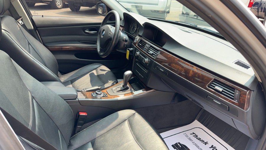 2011 BMW 3 Series 4dr Sdn 328i xDrive AWD SULEV, available for sale in Waterbury, Connecticut | West End Automotive Center. Waterbury, Connecticut 2011 BMW 3 Series 4dr Sdn 328i xDrive AWD SULEV, available for sale in Waterbury, Connecticut | West End Automotive Center. Waterbury, Connecticut