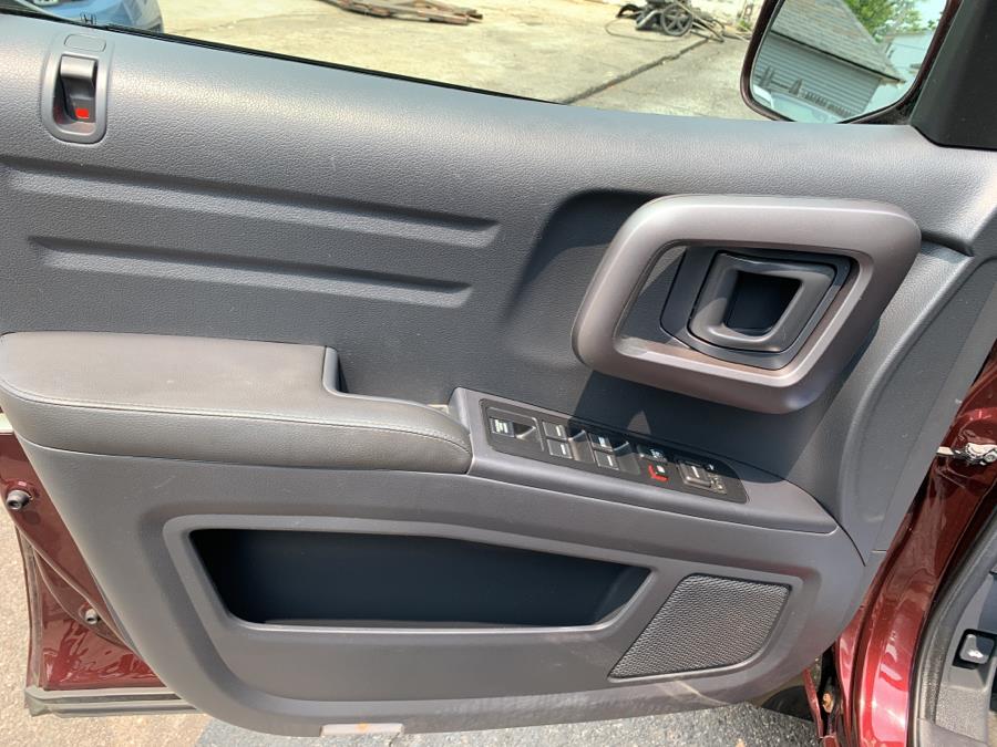 2012 Honda Ridgeline 4WD Crew Cab RTL, available for sale in Springfield, Massachusetts | Absolute Motors Inc. Springfield, Massachusetts 2012 Honda Ridgeline 4WD Crew Cab RTL, available for sale in Springfield, Massachusetts | Absolute Motors Inc. Springfield, Massachusetts
