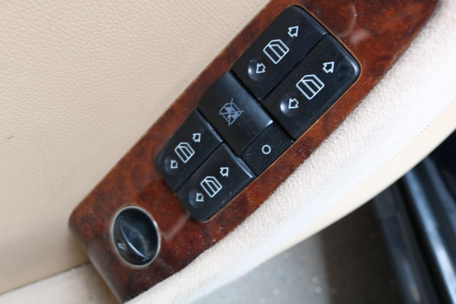 2005 Mercedes-Benz S-Class 4dr Sdn AMG, available for sale in Bristol, Connecticut | Dealmax Motors LLC. Bristol, Connecticut 2005 Mercedes-Benz S-Class 4dr Sdn AMG, available for sale in Bristol, Connecticut | Dealmax Motors LLC. Bristol, Connecticut