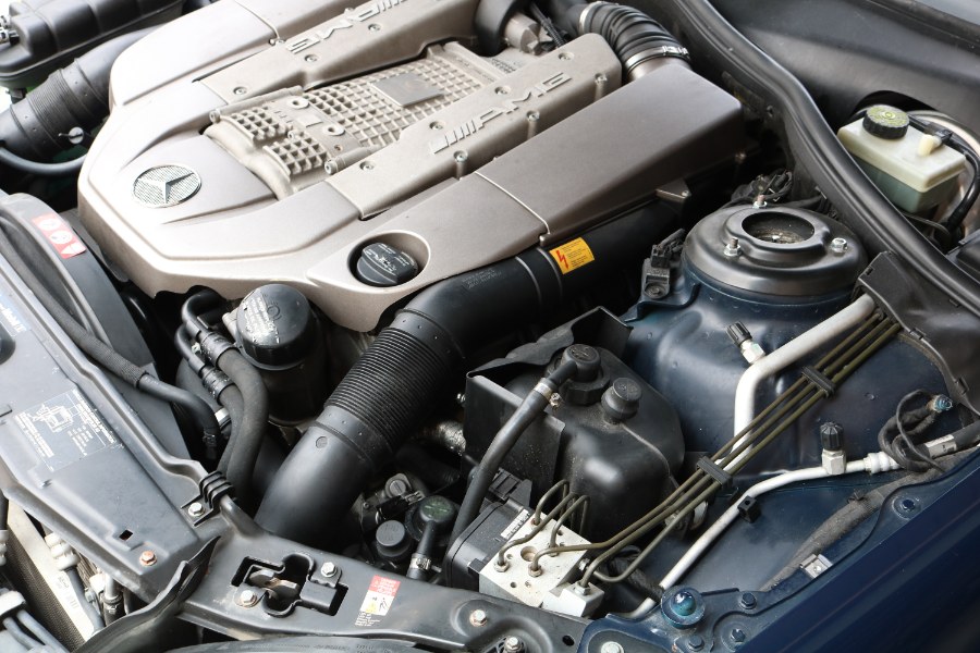 2005 Mercedes-Benz S-Class 4dr Sdn AMG, available for sale in Bristol, Connecticut | Dealmax Motors LLC. Bristol, Connecticut 2005 Mercedes-Benz S-Class 4dr Sdn AMG, available for sale in Bristol, Connecticut | Dealmax Motors LLC. Bristol, Connecticut