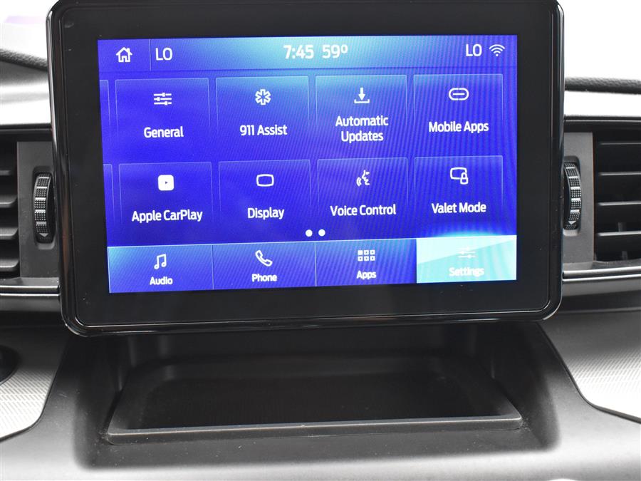 2020 Ford Explorer XLT 4WD, available for sale in Irvington, New Jersey | Foreign Auto Imports. Irvington, New Jersey 2020 Ford Explorer XLT 4WD, available for sale in Irvington, New Jersey | Foreign Auto Imports. Irvington, New Jersey