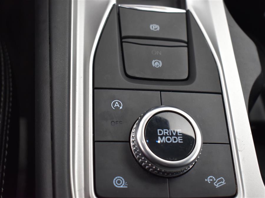 2020 Ford Explorer XLT 4WD, available for sale in Irvington, New Jersey | Foreign Auto Imports. Irvington, New Jersey 2020 Ford Explorer XLT 4WD, available for sale in Irvington, New Jersey | Foreign Auto Imports. Irvington, New Jersey