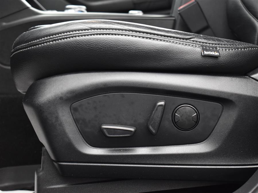 2020 Ford Explorer XLT 4WD, available for sale in Irvington, New Jersey | Foreign Auto Imports. Irvington, New Jersey 2020 Ford Explorer XLT 4WD, available for sale in Irvington, New Jersey | Foreign Auto Imports. Irvington, New Jersey
