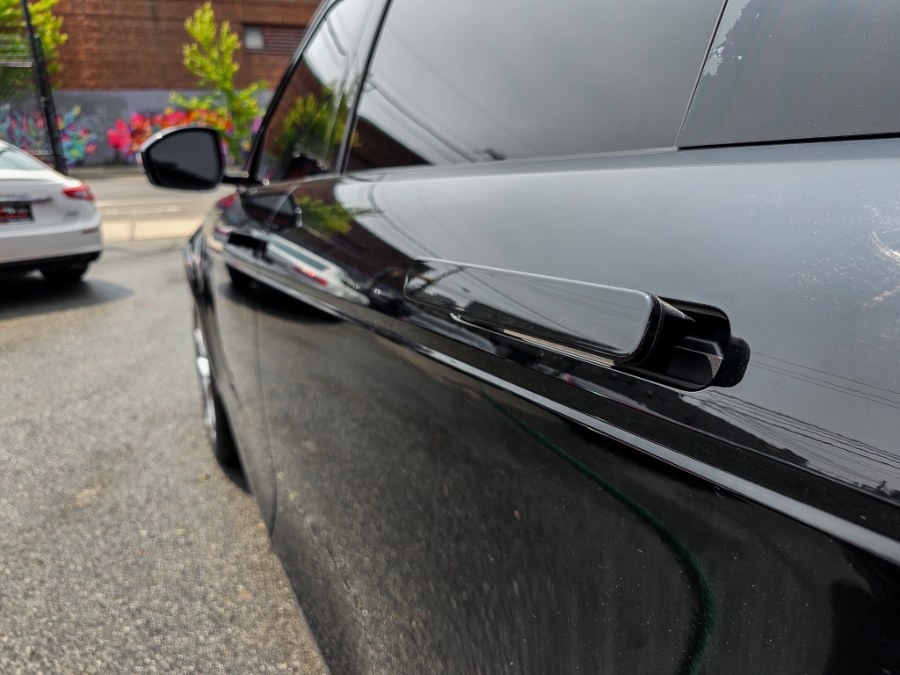2020 Land Rover Range Rover Evoque P250 SE, available for sale in Newark, New Jersey | RT Auto Center LLC. Newark, New Jersey 2020 Land Rover Range Rover Evoque P250 SE, available for sale in Newark, New Jersey | RT Auto Center LLC. Newark, New Jersey