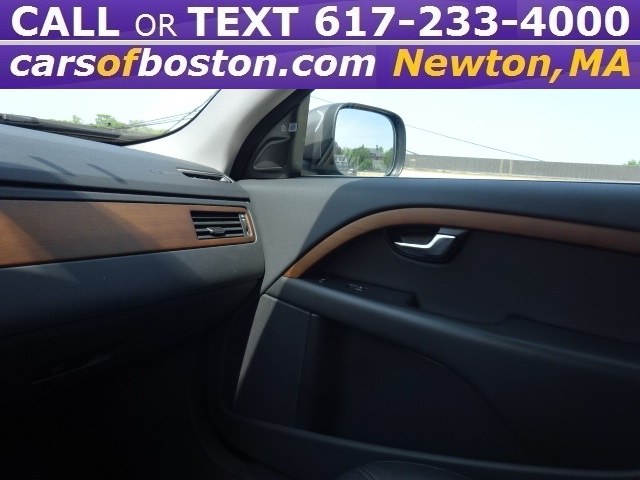 2010 Volvo XC70 3.2 AWD Wagon, available for sale in Newton, Massachusetts | Jacob Auto Sales. Newton, Massachusetts 2010 Volvo XC70 3.2 AWD Wagon, available for sale in Newton, Massachusetts | Jacob Auto Sales. Newton, Massachusetts
