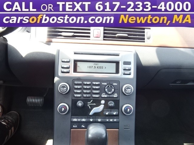 2010 Volvo XC70 3.2 AWD Wagon, available for sale in Newton, Massachusetts | Jacob Auto Sales. Newton, Massachusetts 2010 Volvo XC70 3.2 AWD Wagon, available for sale in Newton, Massachusetts | Jacob Auto Sales. Newton, Massachusetts
