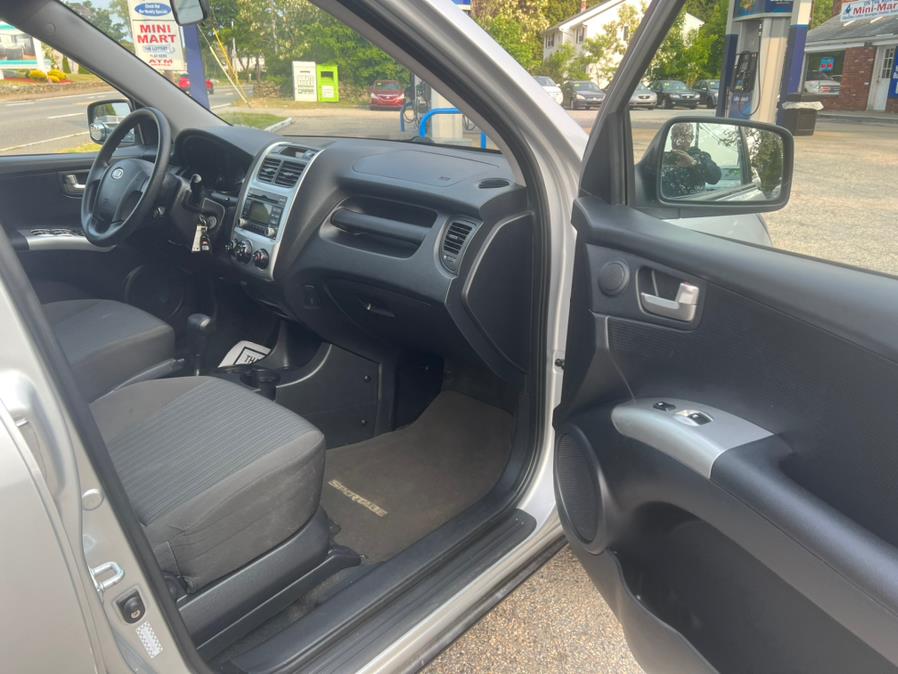 2010 Kia Sportage 4WD 4dr V6 Auto LX, available for sale in Swansea, Massachusetts | Gas On The Run. Swansea, Massachusetts 2010 Kia Sportage 4WD 4dr V6 Auto LX, available for sale in Swansea, Massachusetts | Gas On The Run. Swansea, Massachusetts